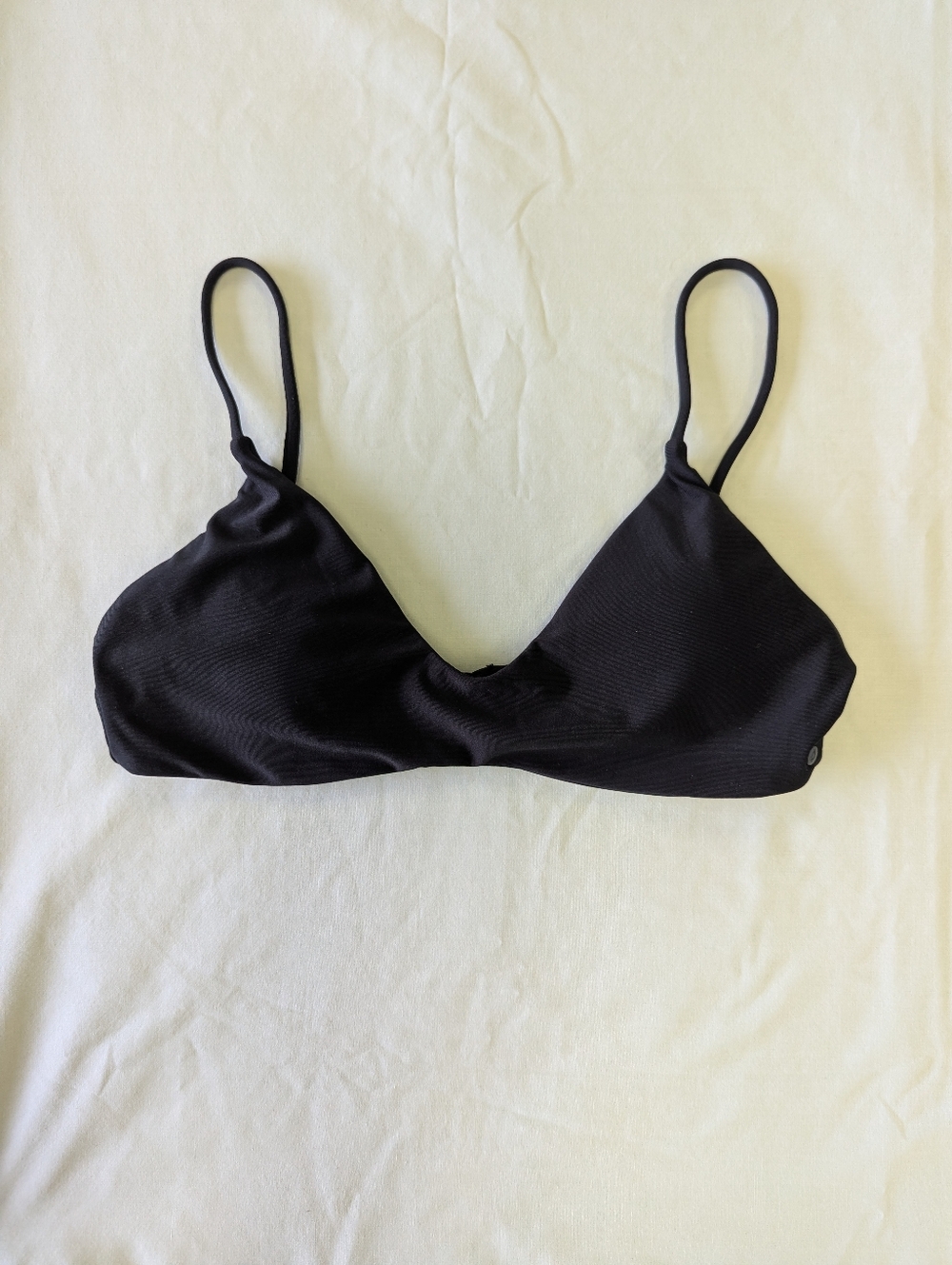 Volcom Simply Seamless Crop Bikini Top - Picture 3 of 10